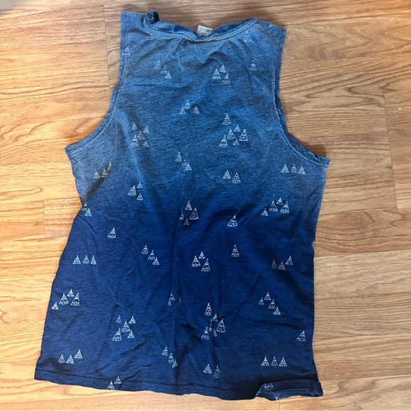 ARIAT western wear boot barn teepee ombré tank top Women's Sleeveless Blue small - Picture 5 of 5